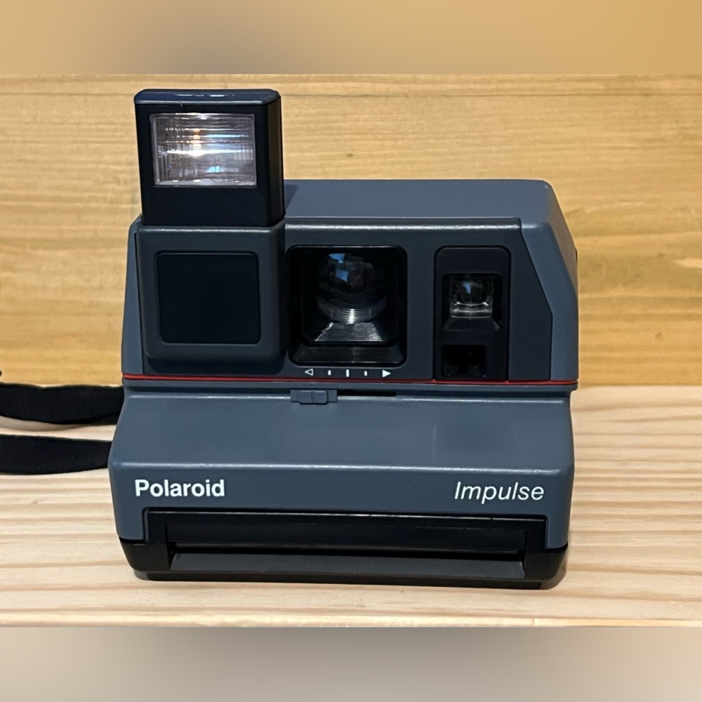 Vintage Polaroid Impulse Instant Camera Grey VTG